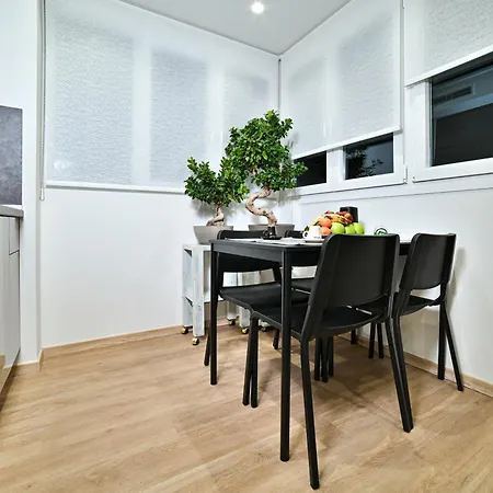 Momentum #skgbnb Apartment